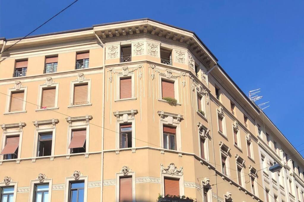 Light House: Luce E Charme In Un Piccolo Faro Apartment Trieste